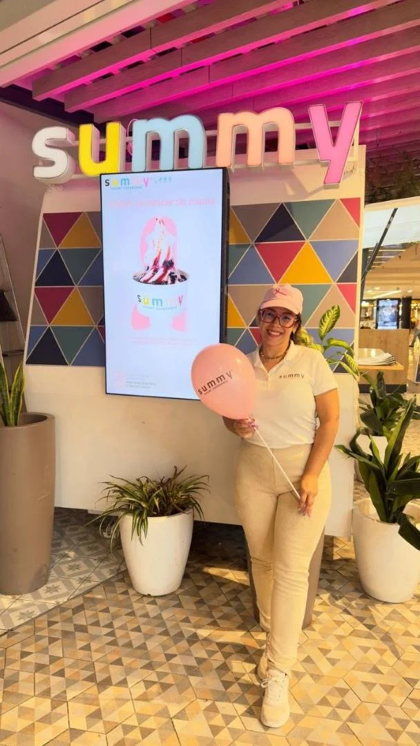 Campaña AECC Summy Yogurt