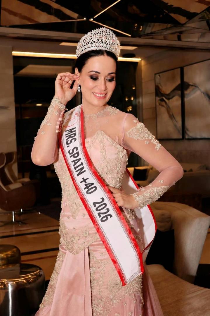 Susana Guirado Miss Spain +40 2026