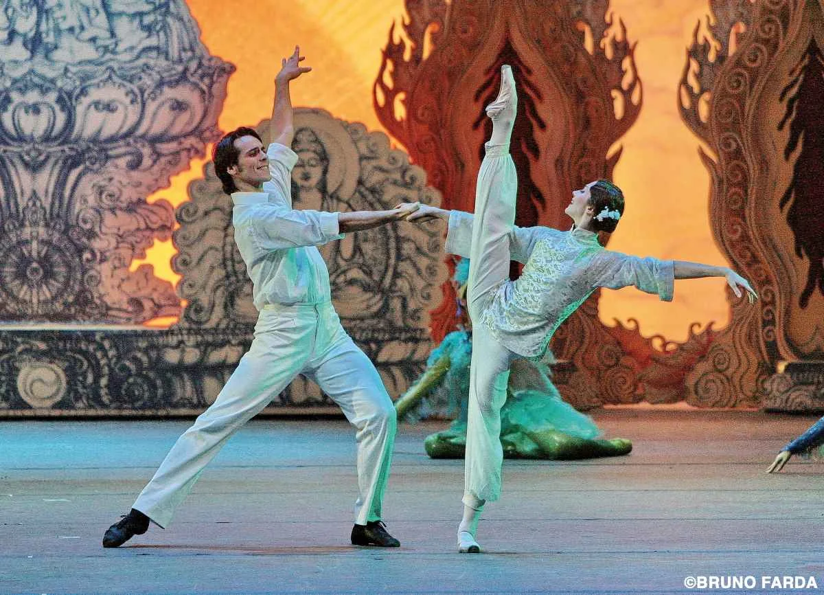 Con Oksana Kucheruk en Il Papavero Rosso Coreografia de N. Androsov