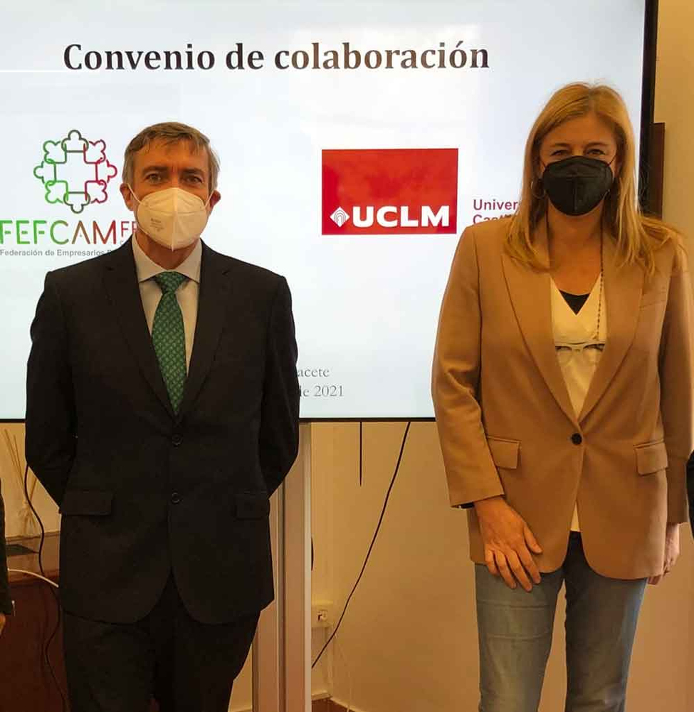 FEFCAM y la UCLM colaborarán para facilitar su primera experiencia laboral a estudiantes de Farmacia