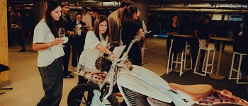 Presentación Moto Eléctrica Flying Flea Underground