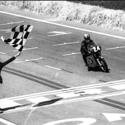 Bultaco pasion por la moto en la casa Seat
